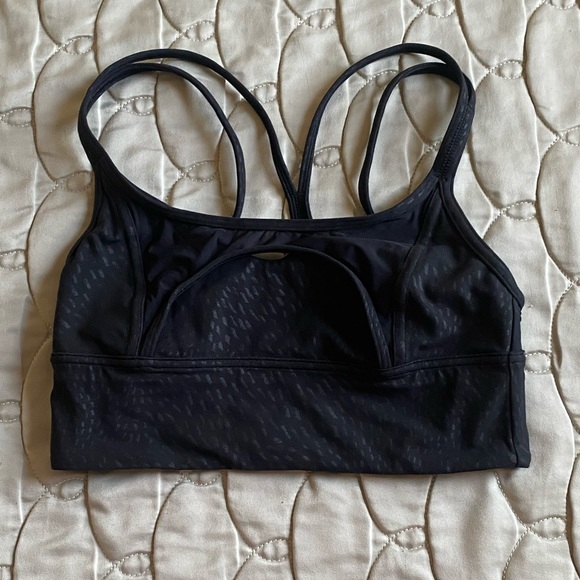 Lululemon Nulu and Mesh Bra - Picture 3 of 6